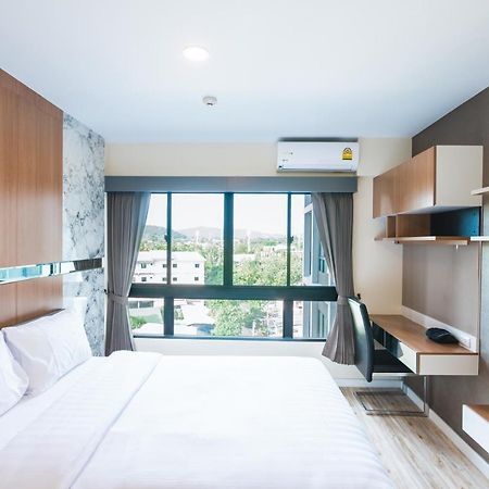 Akira Hotel Si Racha Extérieur photo